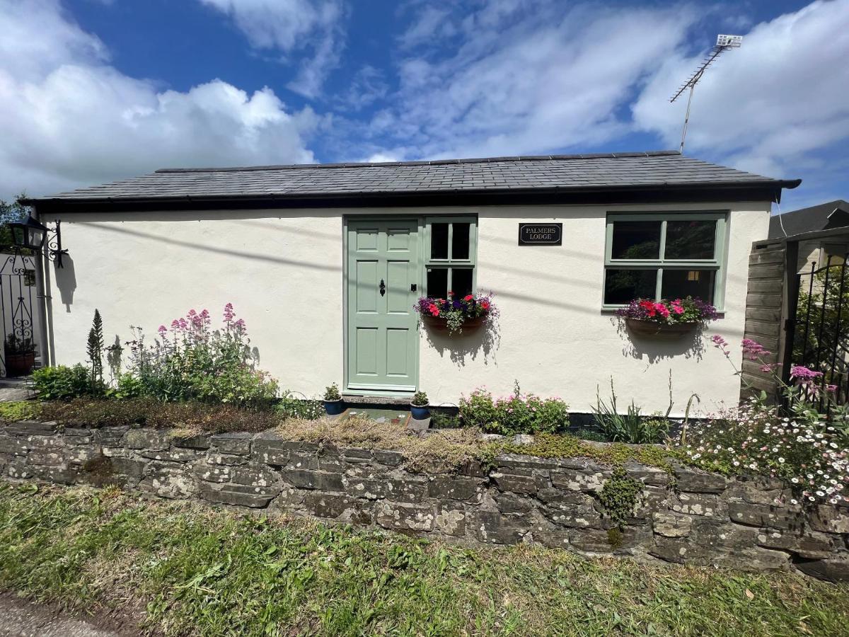 Palmers Lodge Launceston Exterior photo